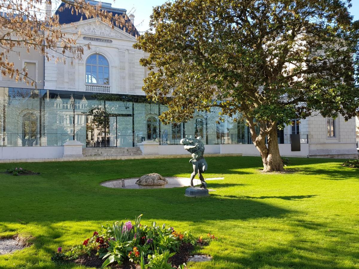 La Maison Virginie 1 A 2 Pers Charmant Hyper Centre- Cour- Parking- Linge- Fibre- Proximite Lac Canal Piscine Монтаржи Екстериор снимка